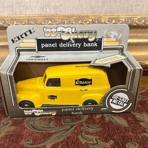 ERTL Chevy Panel Delivery Bank - Yellow